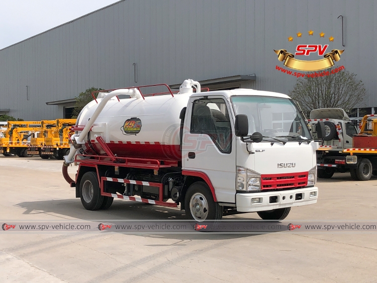 4,000 Litres Sewer Vacuum Truck ISUZU - RF 4,000 Litres Sewer Vacuum Truck ISUZU - RF